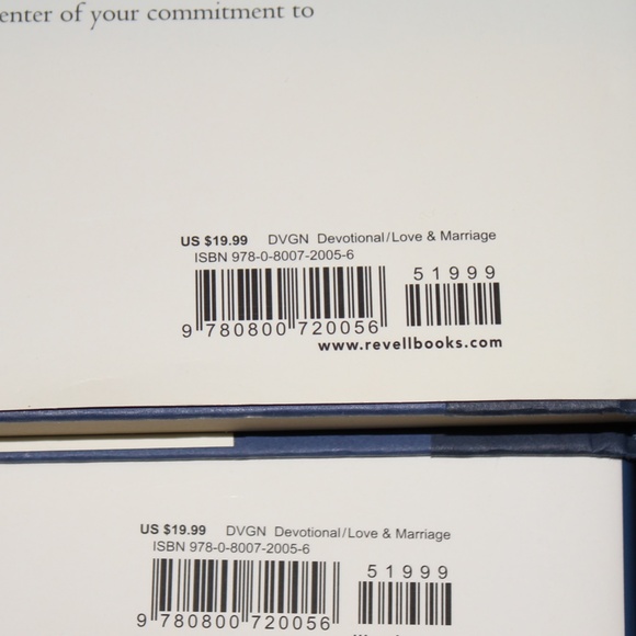 Bundle of Two Books: Draw Close • A Devotional for Couples - Picture 15 of 16